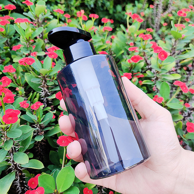 पीई कॉलर सामग्री प्लास्टिक लोशन बोतलें 30ml 50ml 60ml नमूने के साथ प्रदान की
