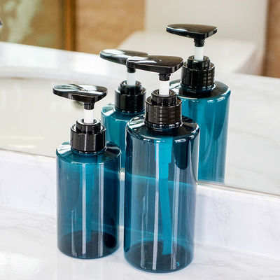 पालतू कॉलर प्लास्टिक लोशन बोतलें स्पष्ट फ्लिप टॉप क्लोजर प्रकार तरल पदार्थों के आसान वितरण और सुरक्षित भंडारण के लिए डिज़ाइन किए गए हैं