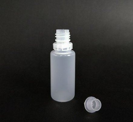 पारदर्शी काली अनुकूलित ड्रॉपर बोतलें 10ml-120ml तरल भंडारण के लिए चिकनी सतह