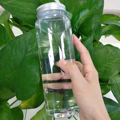 पुनः प्रयोज्य 1000ml साफ लीक प्रूफ प्लास्टिक बोबा चाय की बोतल ढक्कन पर पेंच के साथ