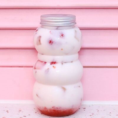 मध्यम बबल टी जग को अनुकूलित किया जा सकता है, जो बबल टी बनाने के लिए आदर्श है, सुविधाजनक आकार और टिकाऊ सामग्री प्रदान करता है