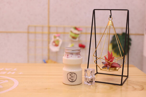 लीक प्रूफ दूध चाय की बोतलें चौकोर गोल आकार के साथ इन्सुलेशन लीक प्रतिरोध और तापमान नियंत्रण सुविधाओं की पेशकश