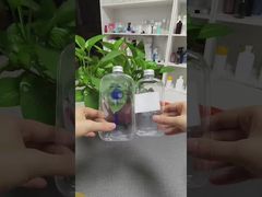 कैप के साथ जूस दूध स्मूदी बनाने के लिए साफ प्लास्टिक की एक बार में इस्तेमाल होने वाली जूस की बोतलें